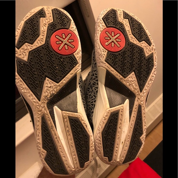 Li-Ning Way of Wade 4 “Birthday” - Picture 5 of 5